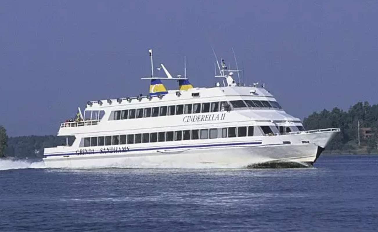 Installation of iHelm on the Stromma vessel M/S Cinderella ll